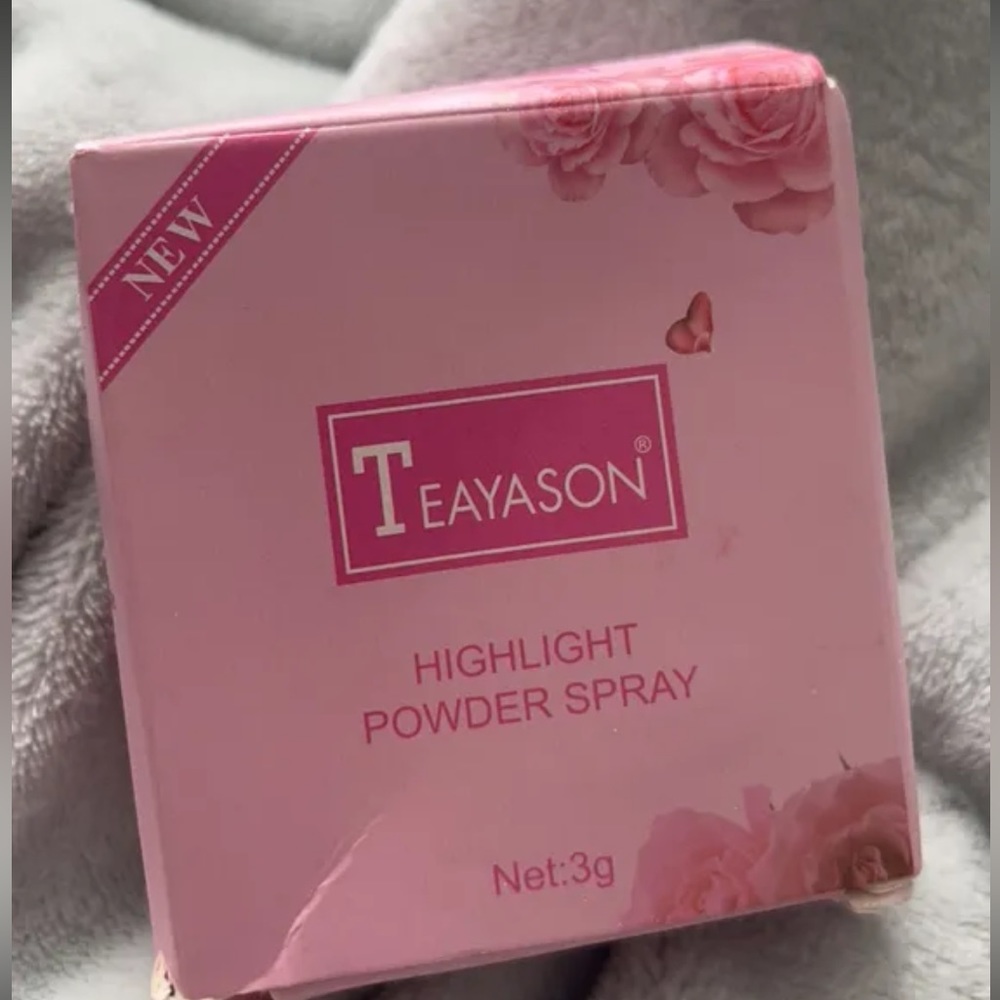 Trendy Highlighter Glitter Powder Spray Makeup